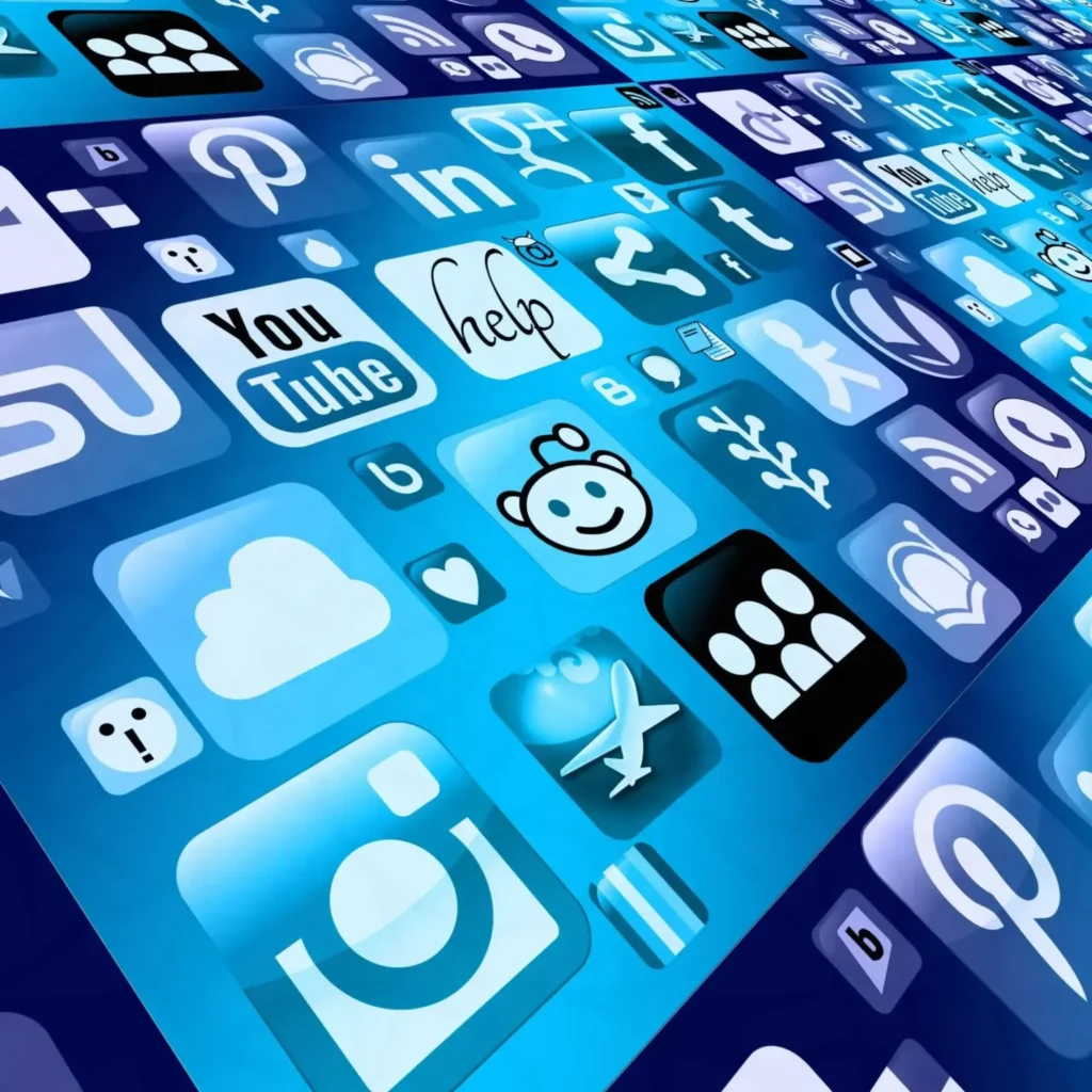 Social media marketing campaign dashboard